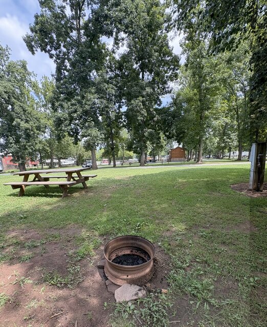 Image 2 for 009 Back in (no sewer) 30 Amp, 32'