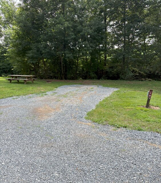 Image 1 for 015 Back in (no sewer) 30 Amp, 30'