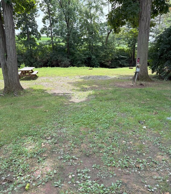 Image 1 for 017 Back in (no sewer) 30 Amp, 34'