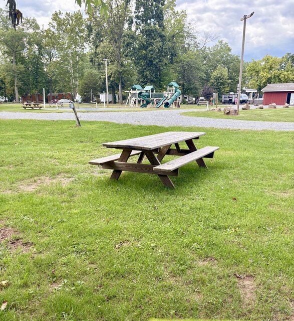 Image 2 for 027 Back in (no sewer) 30 Amp, 34'