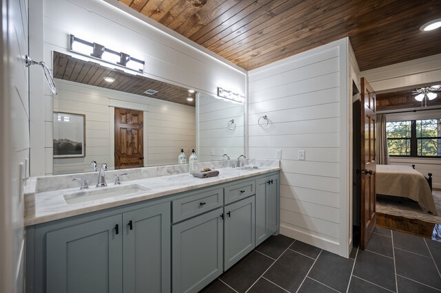 Image 24 for BLUESTONE LODGE