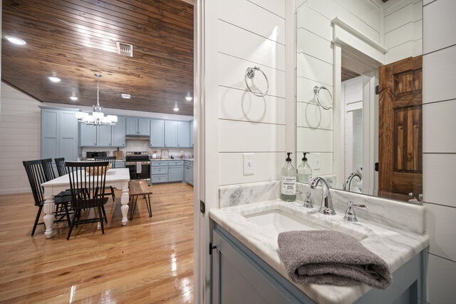 Image 14 for BLUESTONE LODGE