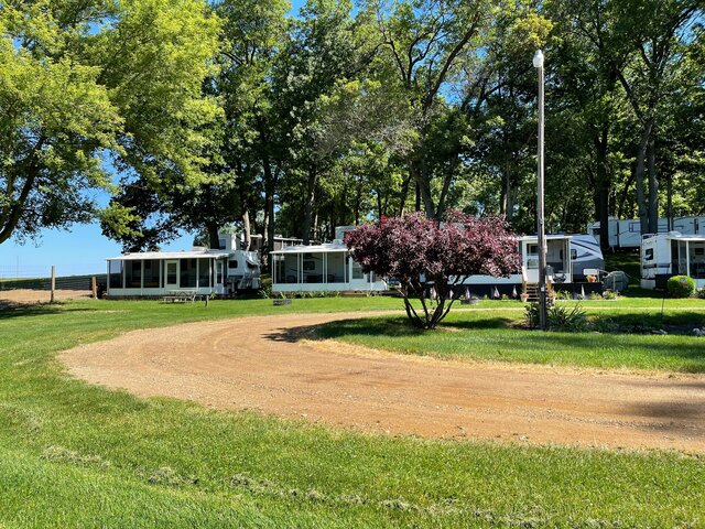 Image 2 for Premium Monthly/ Seasonal