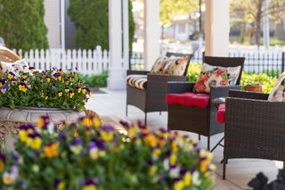 Market-Street-Inn-exteriors-porch-5