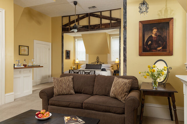 Image 1 for Renaissance Suite