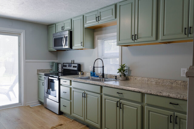 Image 7 for Cottage D - Sleeps 8