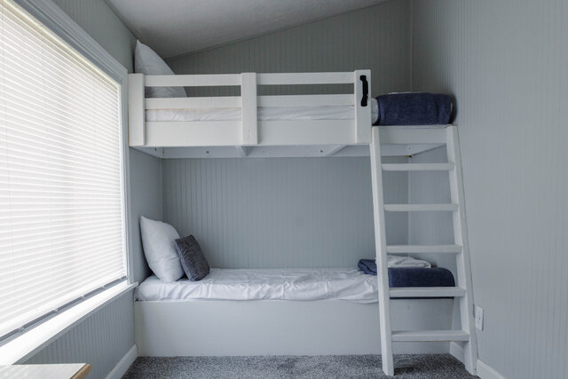 Image 13 for Cottage D - Sleeps 8