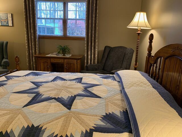 Image 2 for Sara's Room