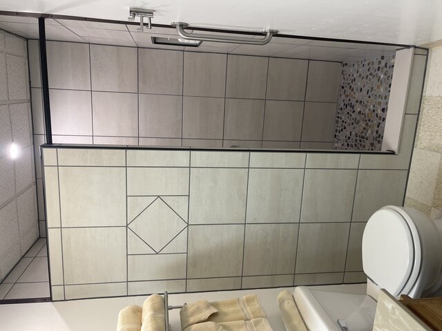 Image 6 for Abe's Room