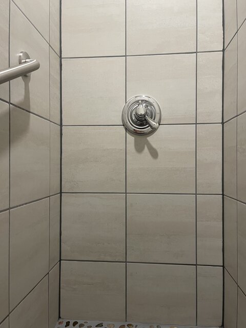 Image 5 for Trinda's Room