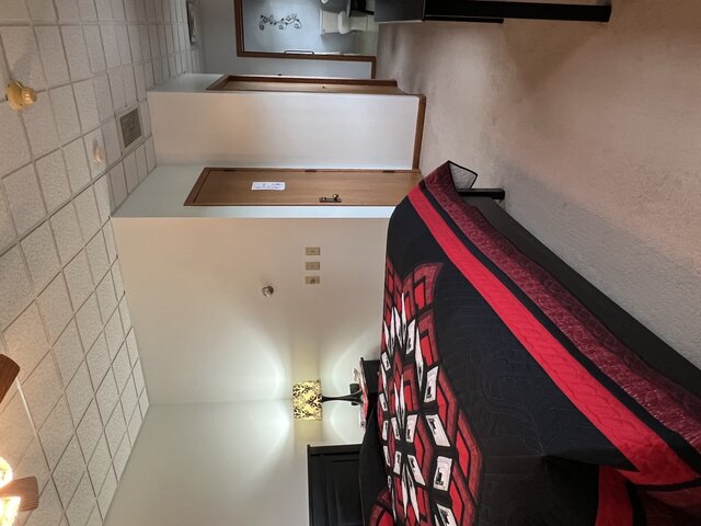 Image 2 for Leon's Room