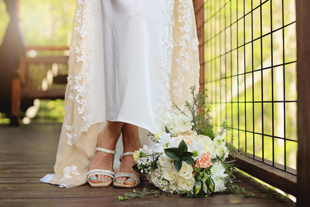 Image 8 for Diamond Elopement Package
