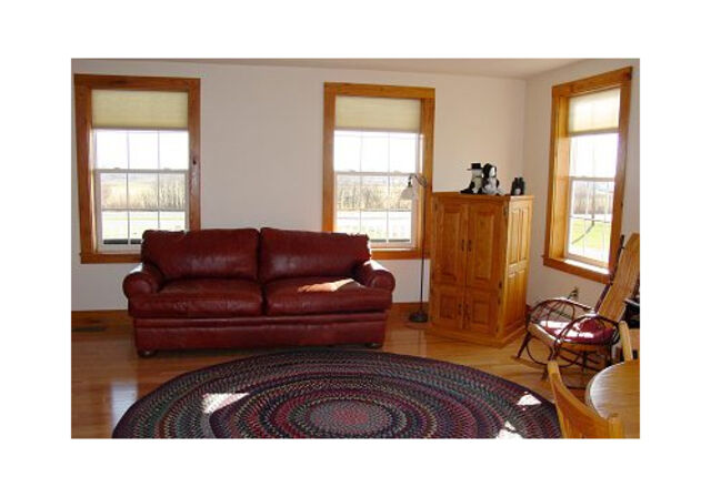 Image 4 for Oak Efficiency - downstairs on left