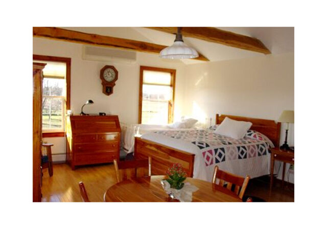 Image 2 for Cherry Efficiency - upstairs on left