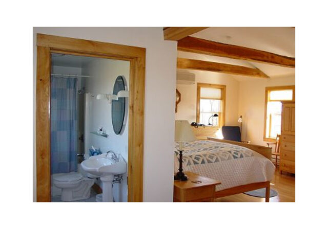 Image 4 for Beech Efficiency - upstairs on right