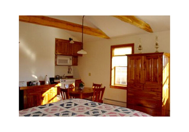 Image 5 for Cherry Efficiency - upstairs on left