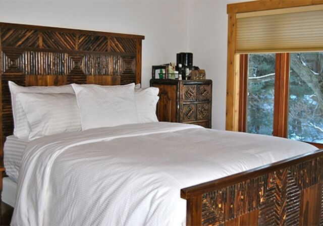 Image 4 for Adirondack Suite - 2nd fl,stairway off living room