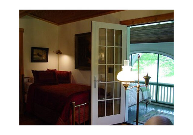 Image 2 for Adirondack Suite - 2nd fl,stairway off living room