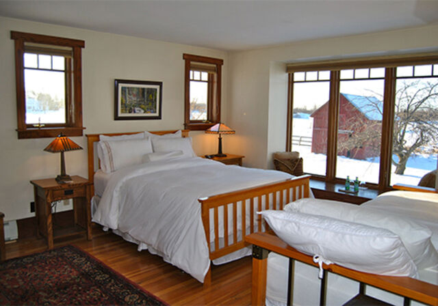 Image 2 for Executive West -- 1st floor, left of kitchen