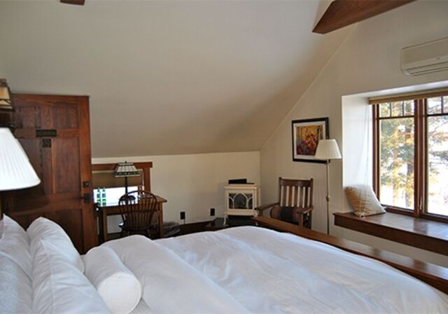 Image 1 for Presidential -- 2nd floor on right