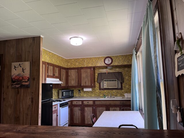 Image 1 for Cabin #2