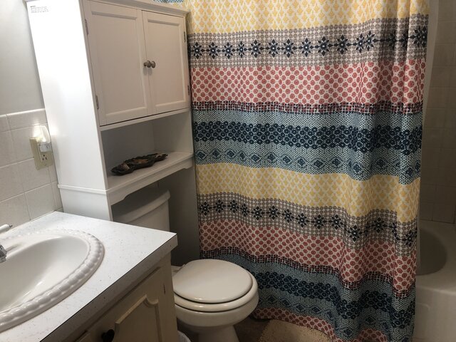 Image 10 for 43) Cabin