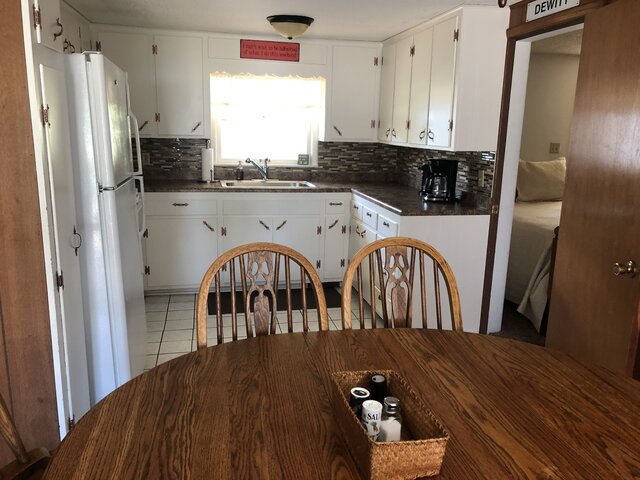 Image 3 for 43) Cabin