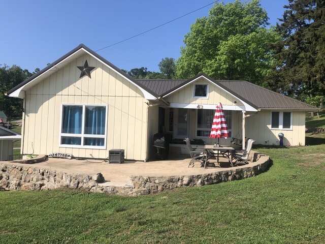 Image 1 for 43) Cabin