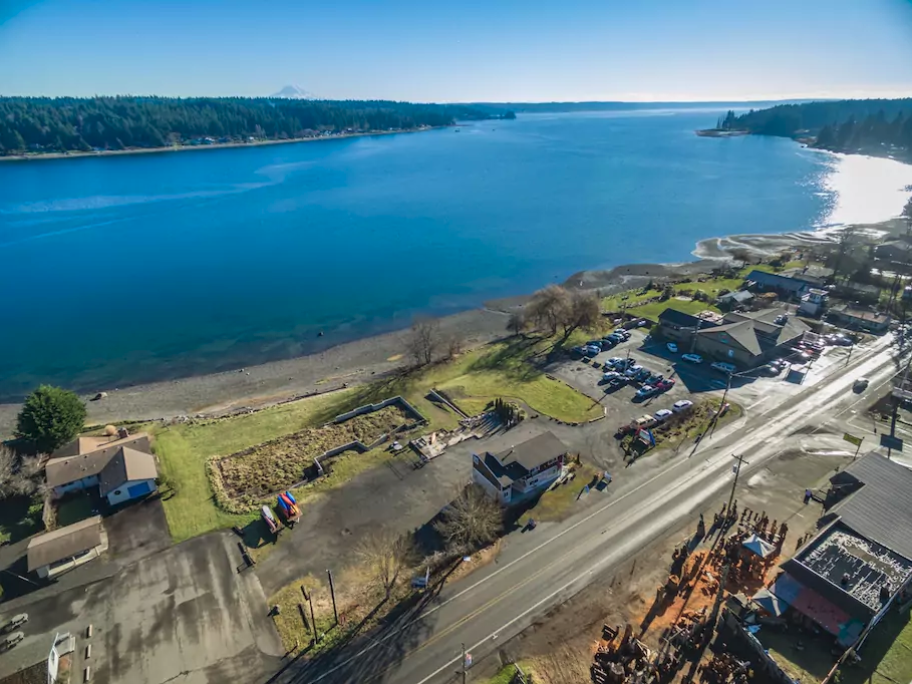 AllynGrapeview, WA Allyn House Inn and North Bay Kayaks