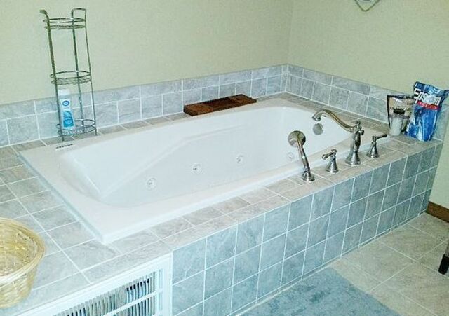 Image 2 for Tranquility Suite