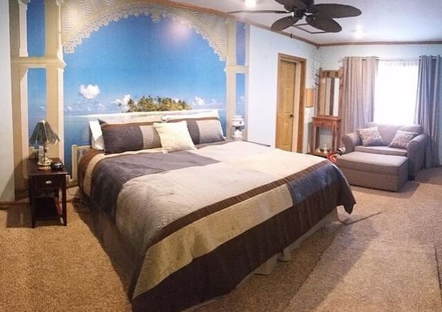 Image 1 for Paradise Suite