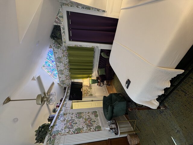 Image 3 for SECRET GARDEN ROOM 29