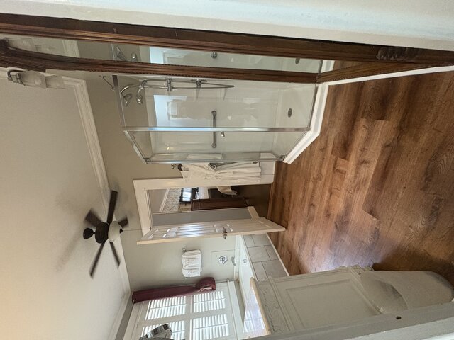 Image 4 for MAIN HOUSE ROOM 7