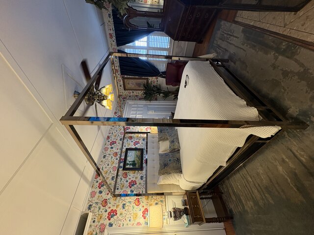 Image 1 for MAIN HOUSE ROOM 10