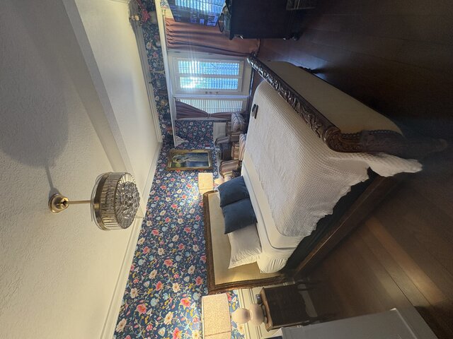 Image 1 for COACH HOUSE ROOM 16