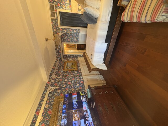 Image 3 for COACH HOUSE ROOM 16