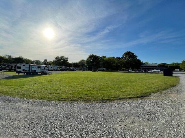 Image 3 for 34) Standard RV Pull-Through Site 20/30/50