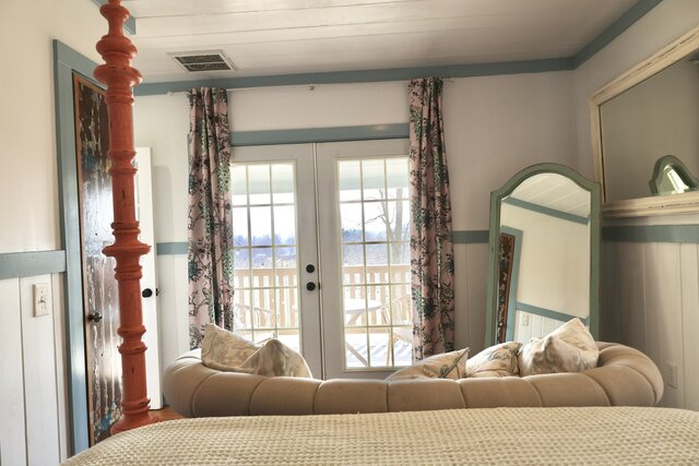 Image 9 for The Farmhouse