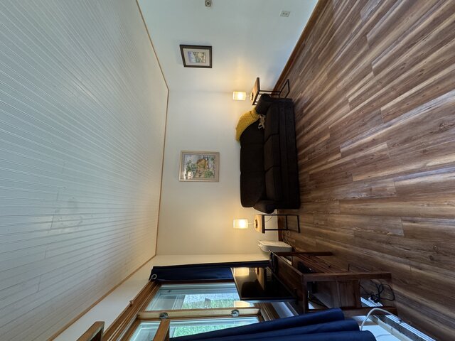 Image 3 for Room 2