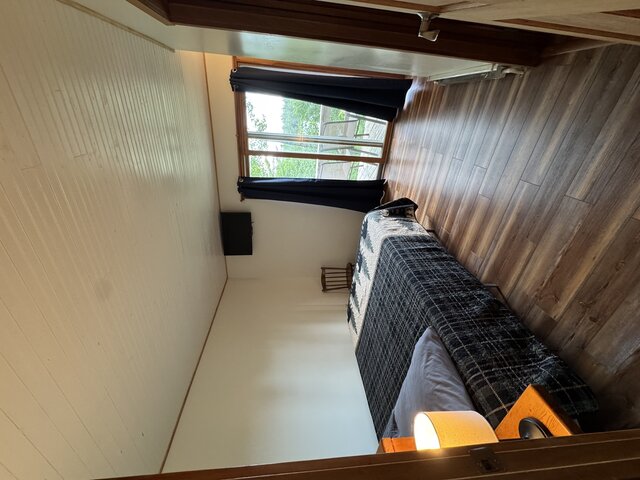Image 4 for Room 2