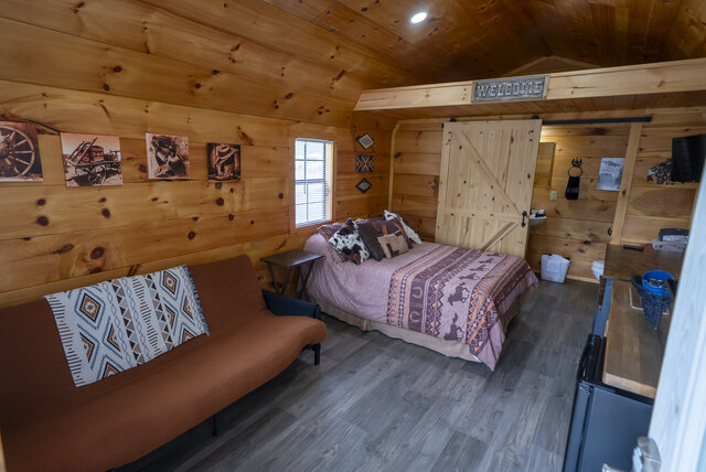 Image 1 for 02) The "John Wayne"