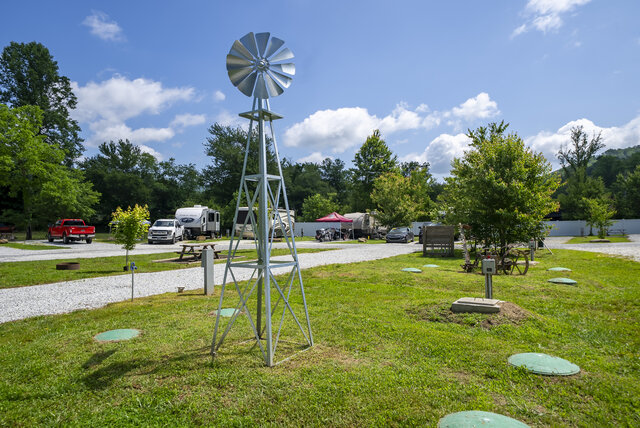 Image 1 for RV 20) Front Pull through RV Site ( 100ft) #20