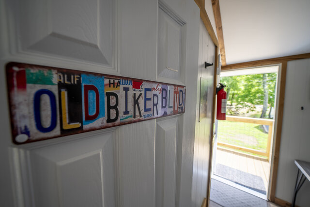 Image 17 for 06)  Split Unit Cabin Unit 6