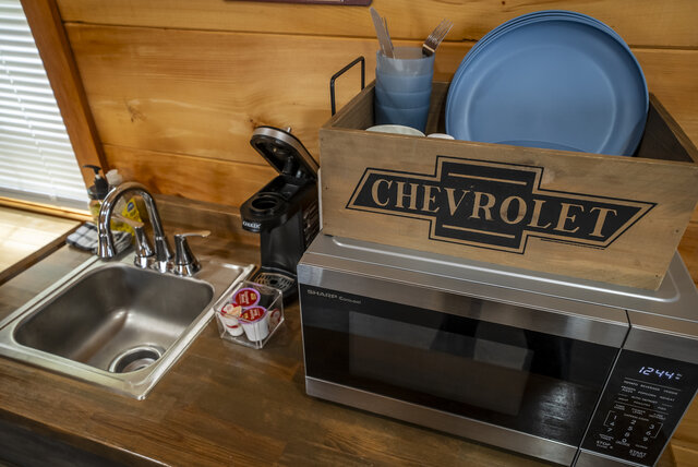 Image 6 for 03) The "Garage"