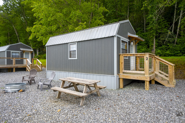 Image 2 for 02) The "John Wayne"