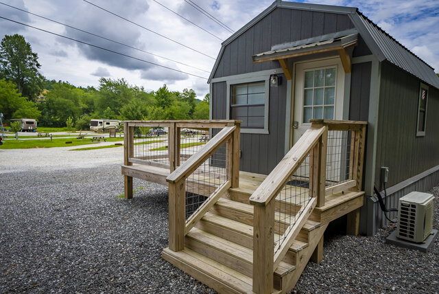 Image 3 for 01) The "Farmhouse"