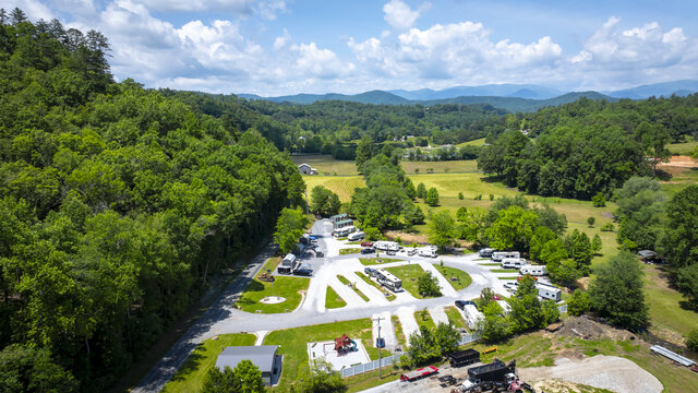 Image 6 for RV 19) "BIG RIG" Pull through RV Site ( 100ft)  # 19