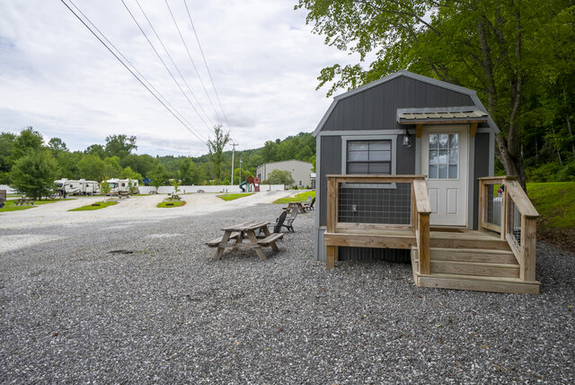 Image 17 for 02) The "John Wayne"