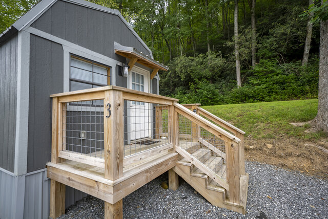 Image 18 for 03) The "Garage"