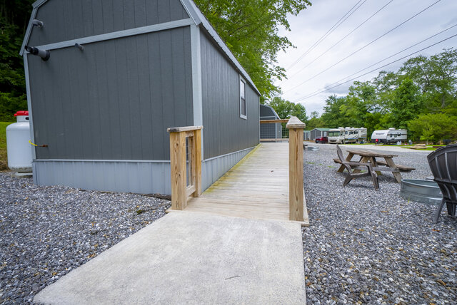 Image 14 for 01) The "Farmhouse"